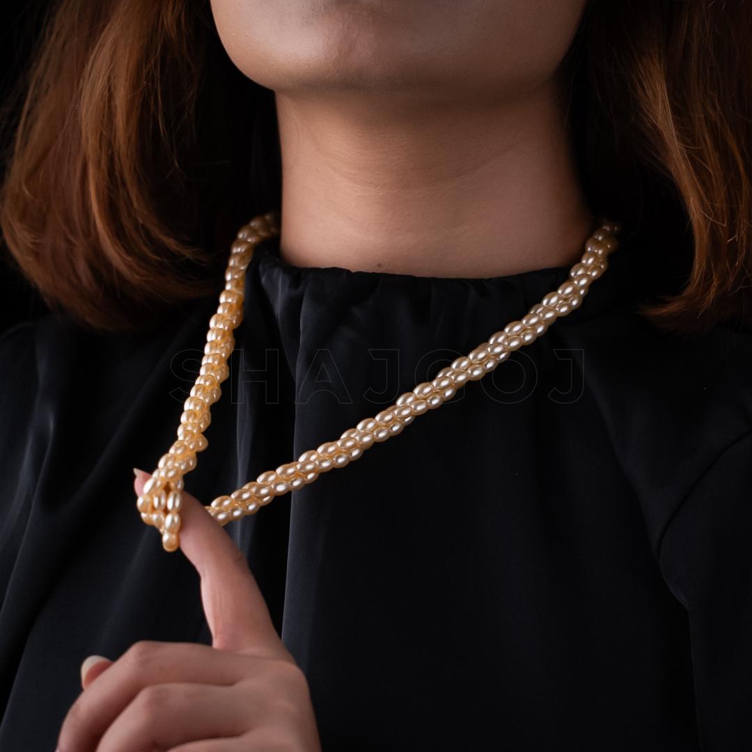 Opera Twist Necklace – Shajgoj