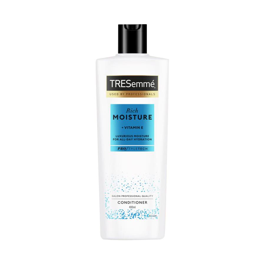 Tresemme Rich Moisture Conditioner For Dry Hair – 685 ml