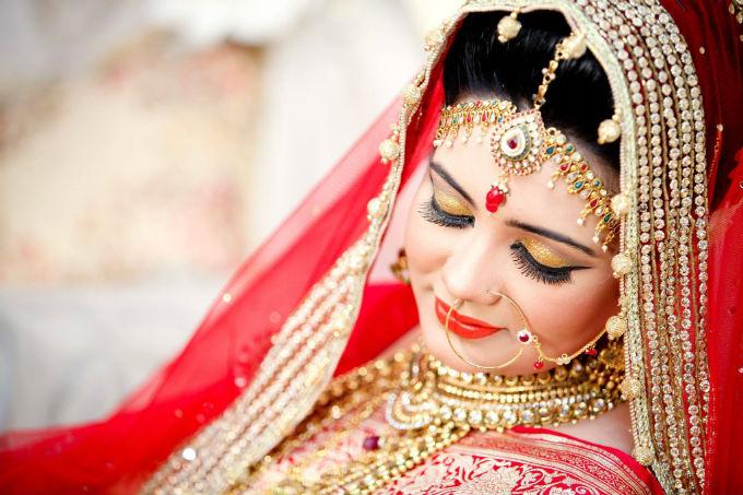 নতুন বৌয়ের সাজপোশাকের সাতকাহন