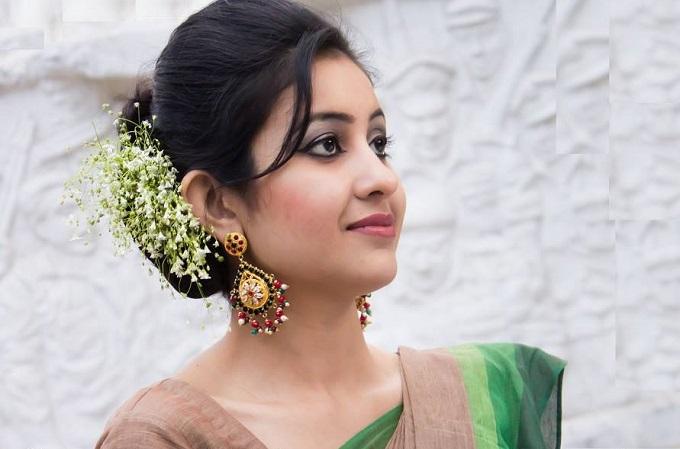 সাজ মানে নয় রাজ্যের আয়োজন!