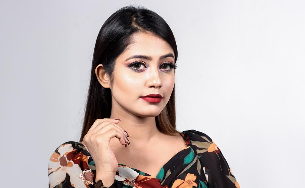 বিগেইনারদের জন্যে মেকআপ গাইডলাইন এবং বাজেট ফ্রেন্ডলি মেকআপ প্রোডাক্টস