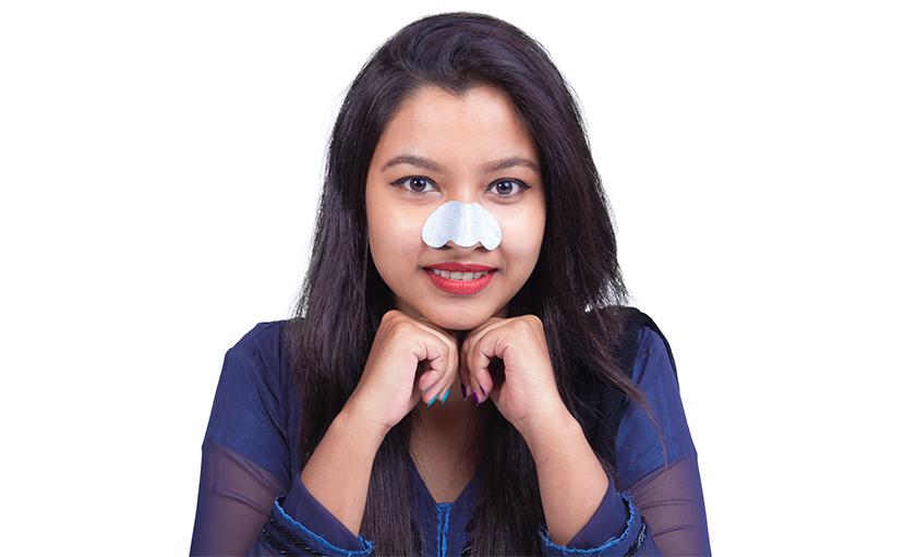 বিরক্তিকর ব্ল্যাকহেডস থেকে মুক্তি পাওয়ার ৩টি উপায়!