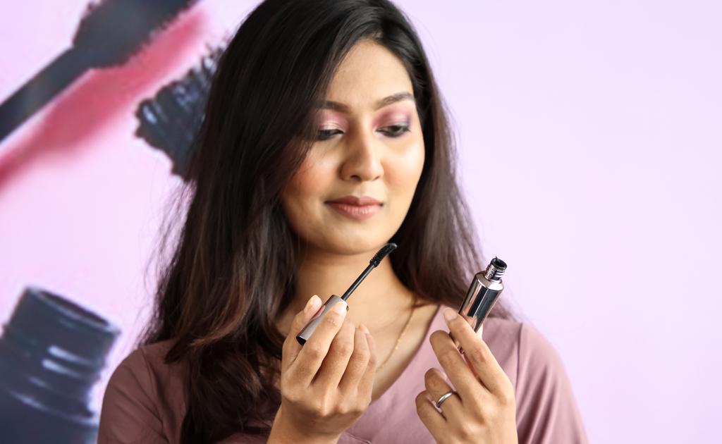 ৬টি মাশকারা হ্যাকস দিয়ে আইল্যাশ দেখাবে ঘন ও লম্বা!