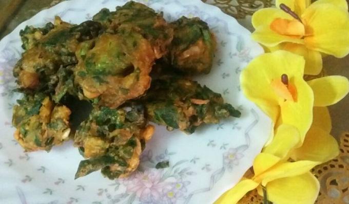 পুই চিংড়ী পাকোড়া