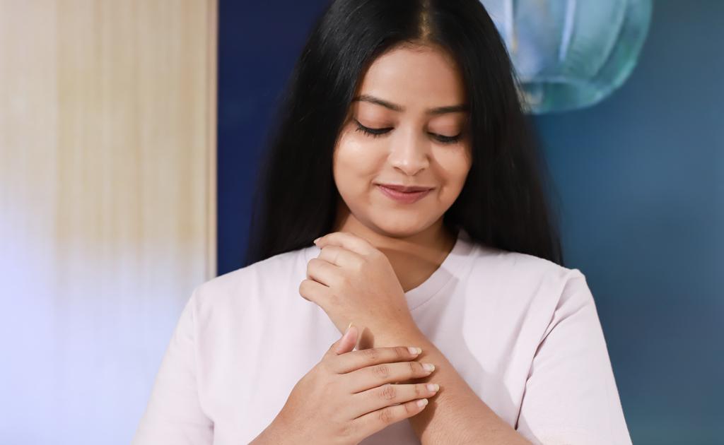 প্রতিদিনের ব্যস্ততায় হাত পায়ের যত্ন সঠিকভাবে নেওয়া হচ্ছে তো?