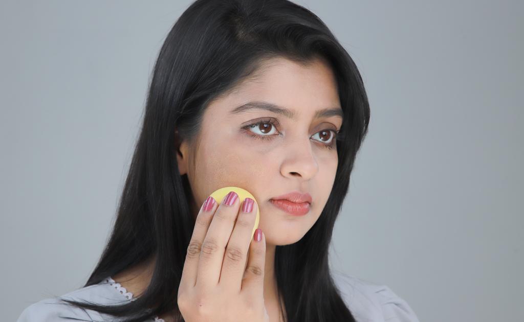 ফাউন্ডেশন প্যাচি হয়ে যাচ্ছে! ফিক্স করার কি কোনো উপায় আছে?