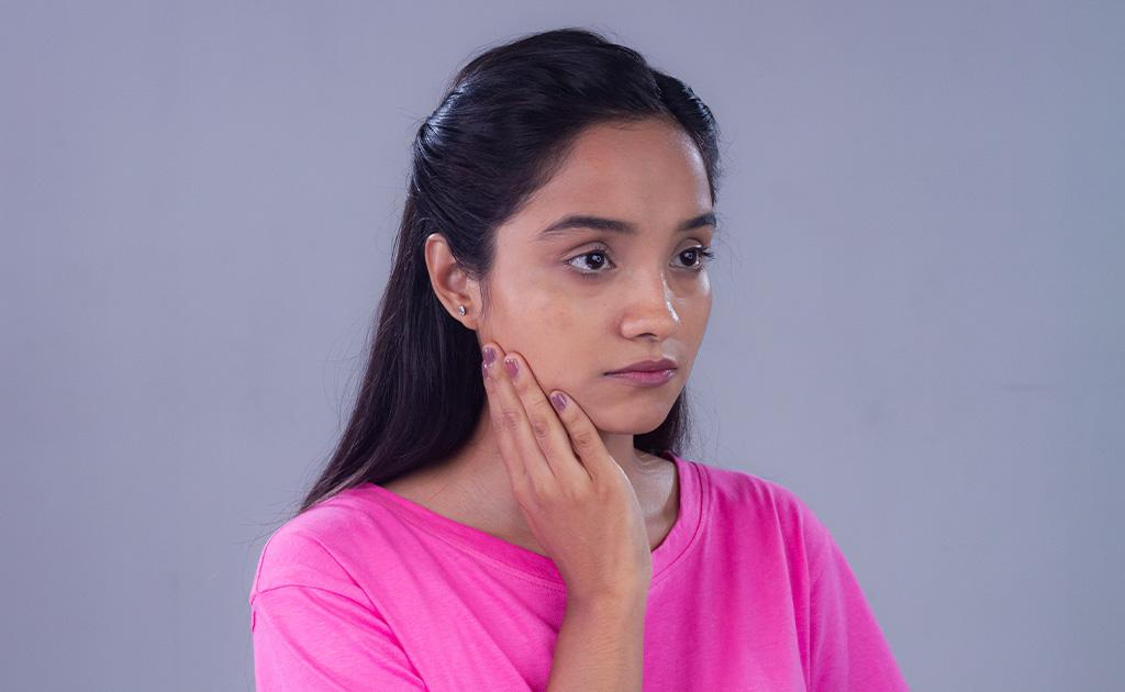 আনইভেন স্কিনটোন? জেনে নিন এই কমন স্কিন কনসার্নের সল্যুশন