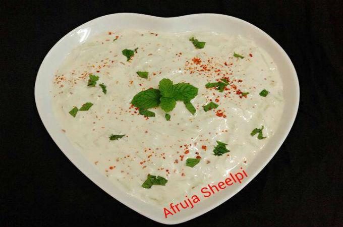 পোলাও, বিরিয়ানির সাথে মুখরোচক শসার রায়তা!