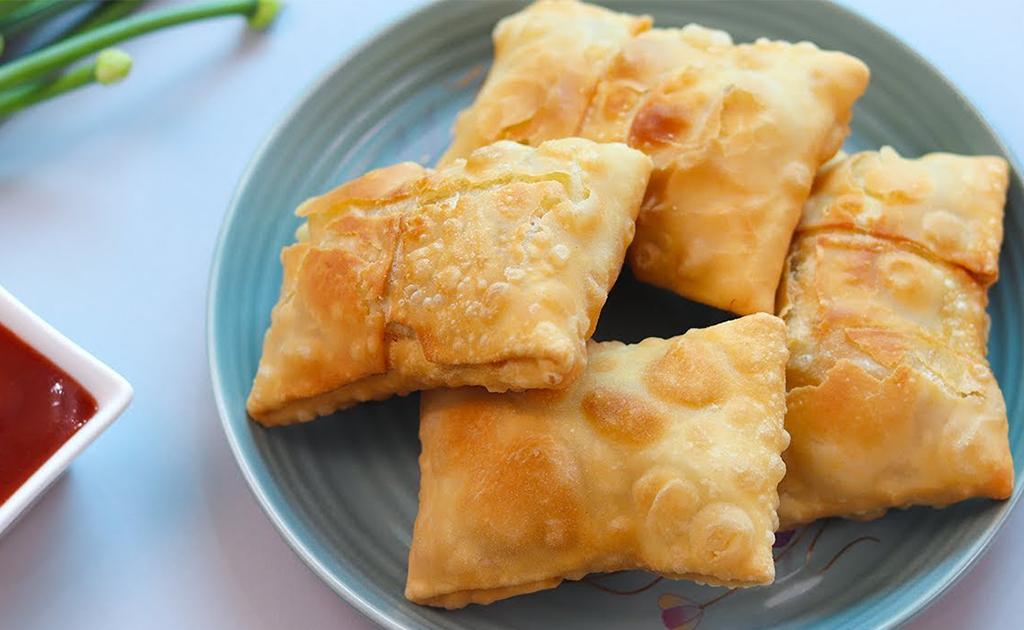 মিনি কিমা মোগলাই পরোটা