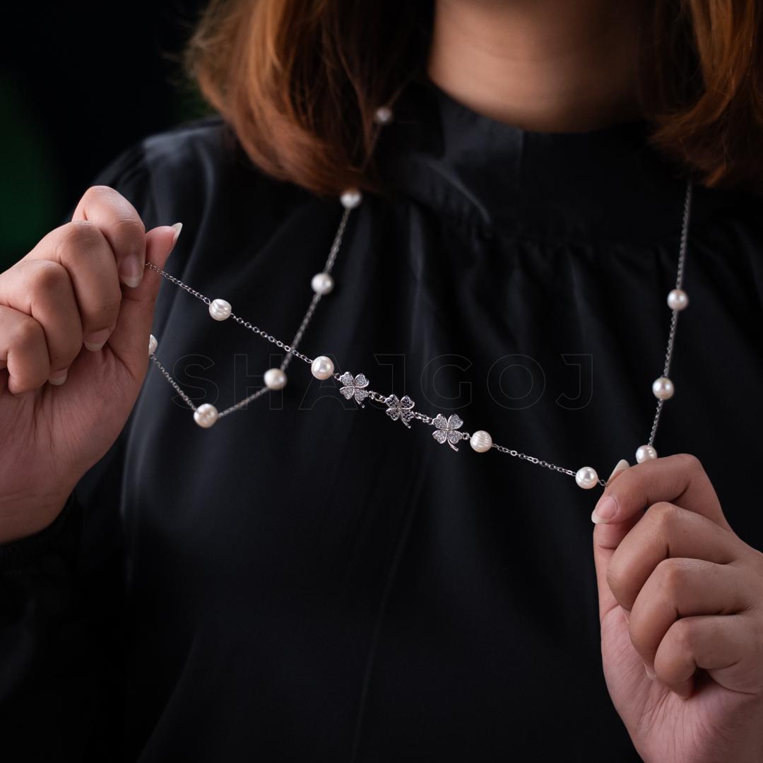 Dewdrop Blooms Necklace – Shajgoj
