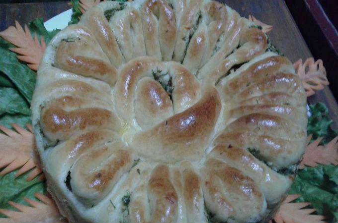 গার্লিক ফ্লাওয়ার ব্রেড