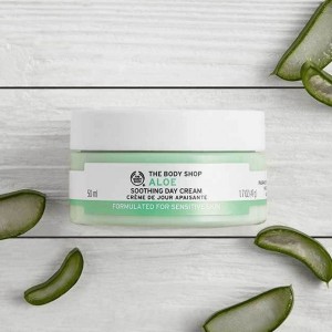 The Body Shop Aloe Soothing Day Cream-3680