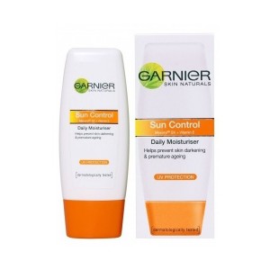 Garnier Sun Control Daily Moisturiser with SPF 15 UVA+-0